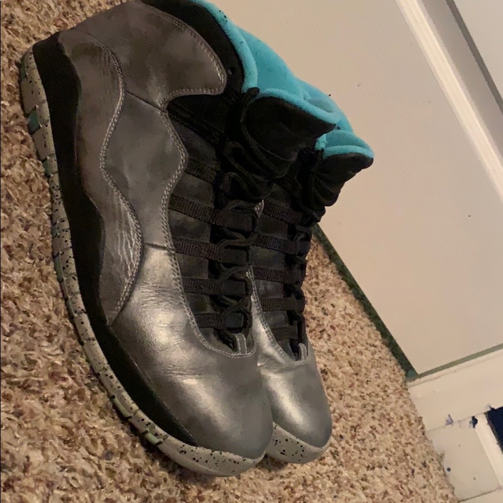 RETRO Jordan 10’s